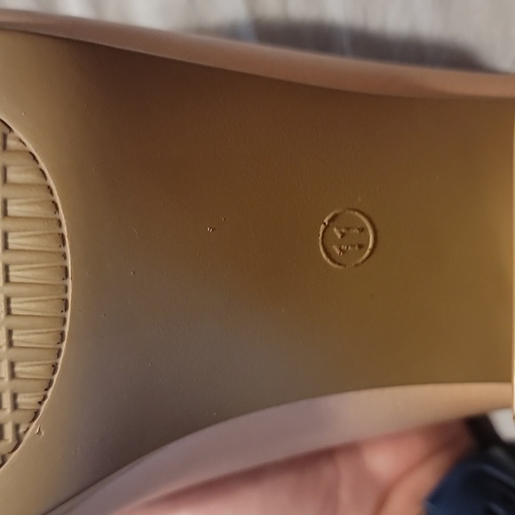 Pierre Dumas slip on wedges - Picture 3 of 3